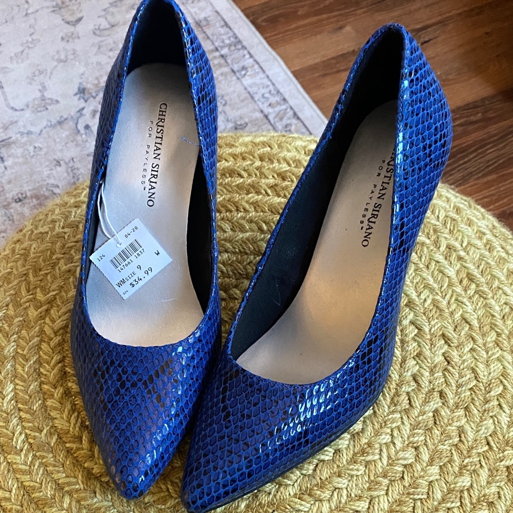 Christian Siriano Vibrant Blue Textured Heels